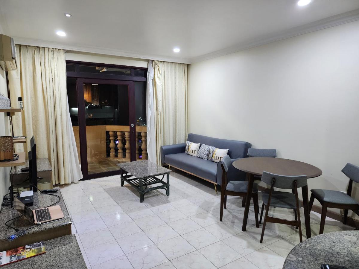 Apartment Riverbank Waterfront